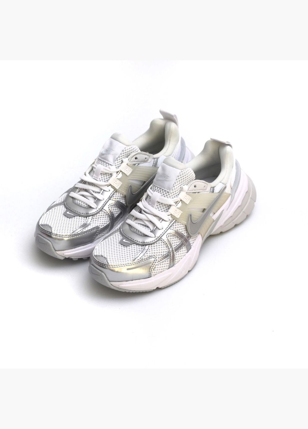 Кросівки жіночі V2K Run Grey FD0736-104 Nike сірі (325416225)