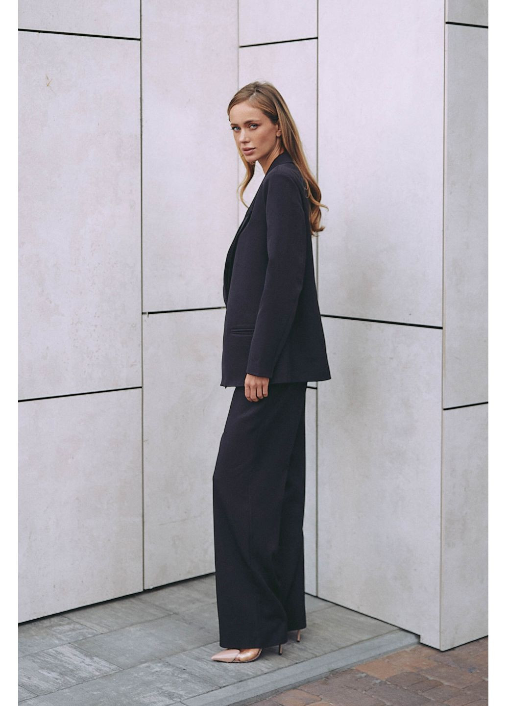 Черный женский пиджак 2211.6087 Seventeen - демисезонный