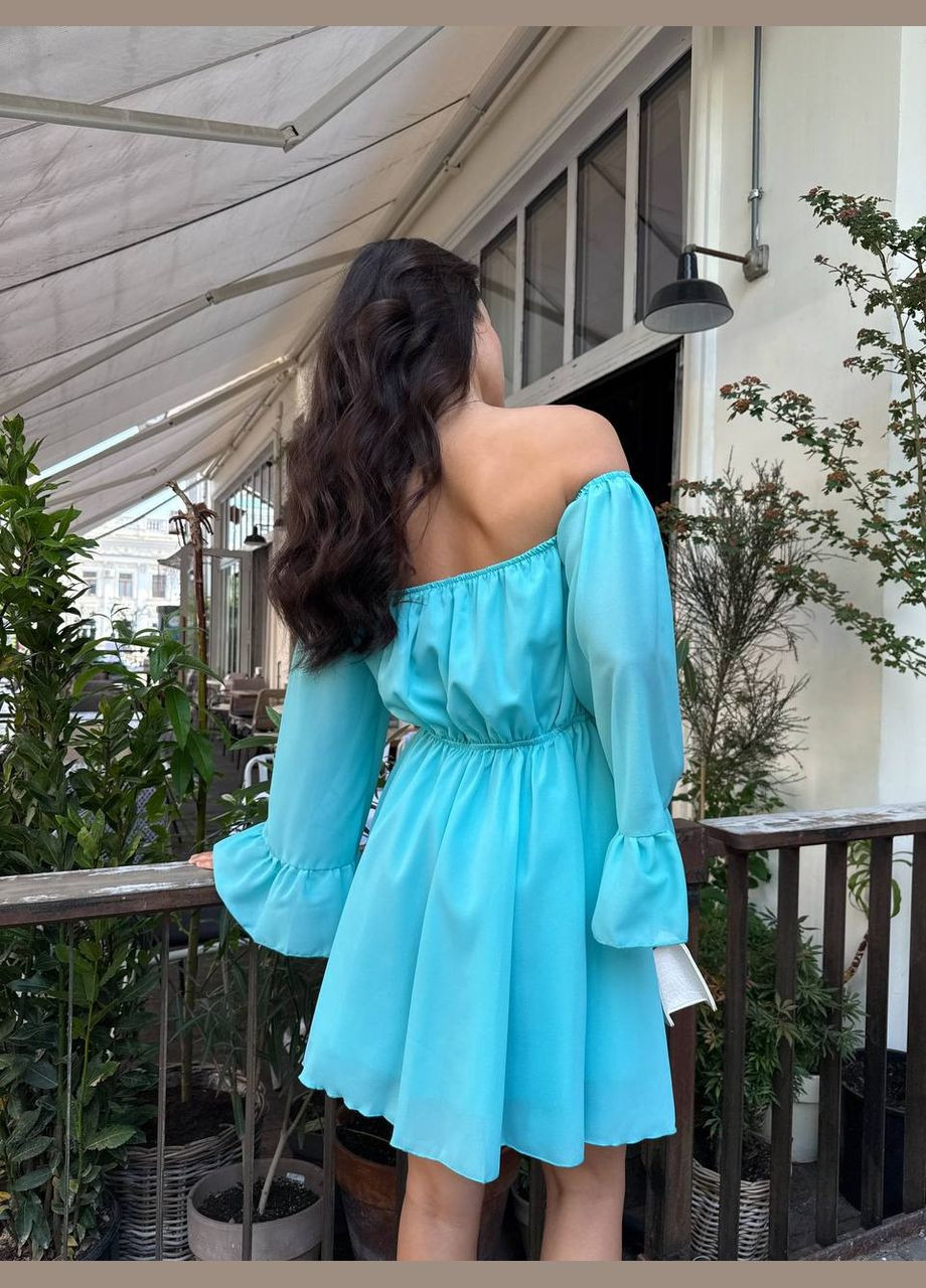 Бирюзовое повседневный женское платье мини с открытыми плечами и объемными рукавами с открытыми плечами MonCher