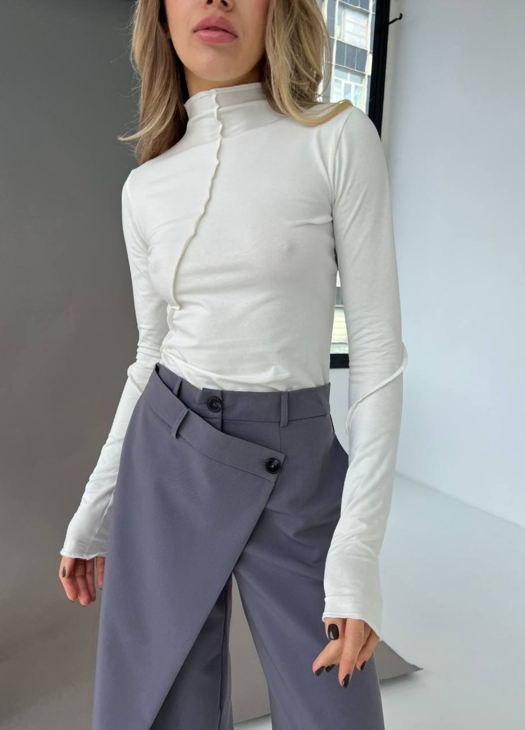 Стильний жіночий лонгслів Україна (328454268)