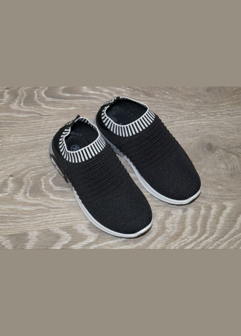 Черные демисезонные кроссовки текстильные детские черные XIFA