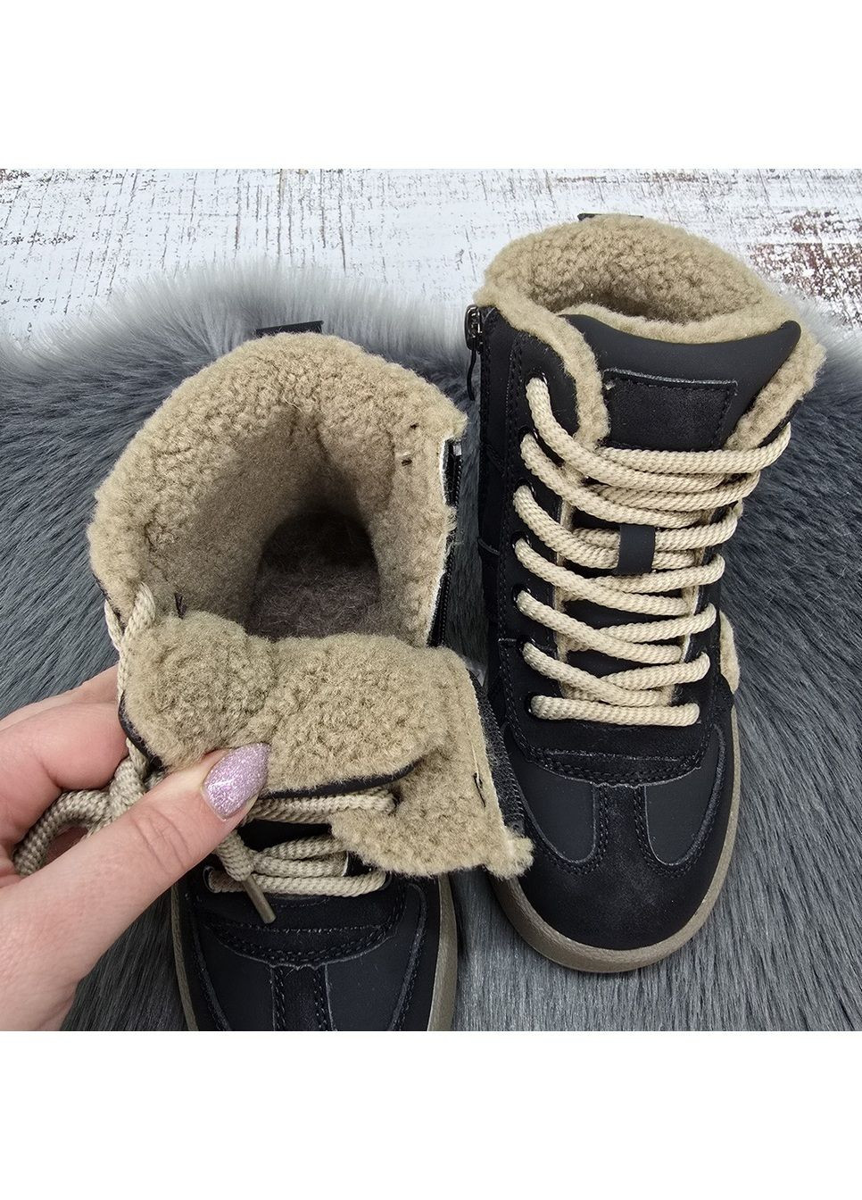 Черные повседневные зимние ботинки детские для девочки зимние Bessky