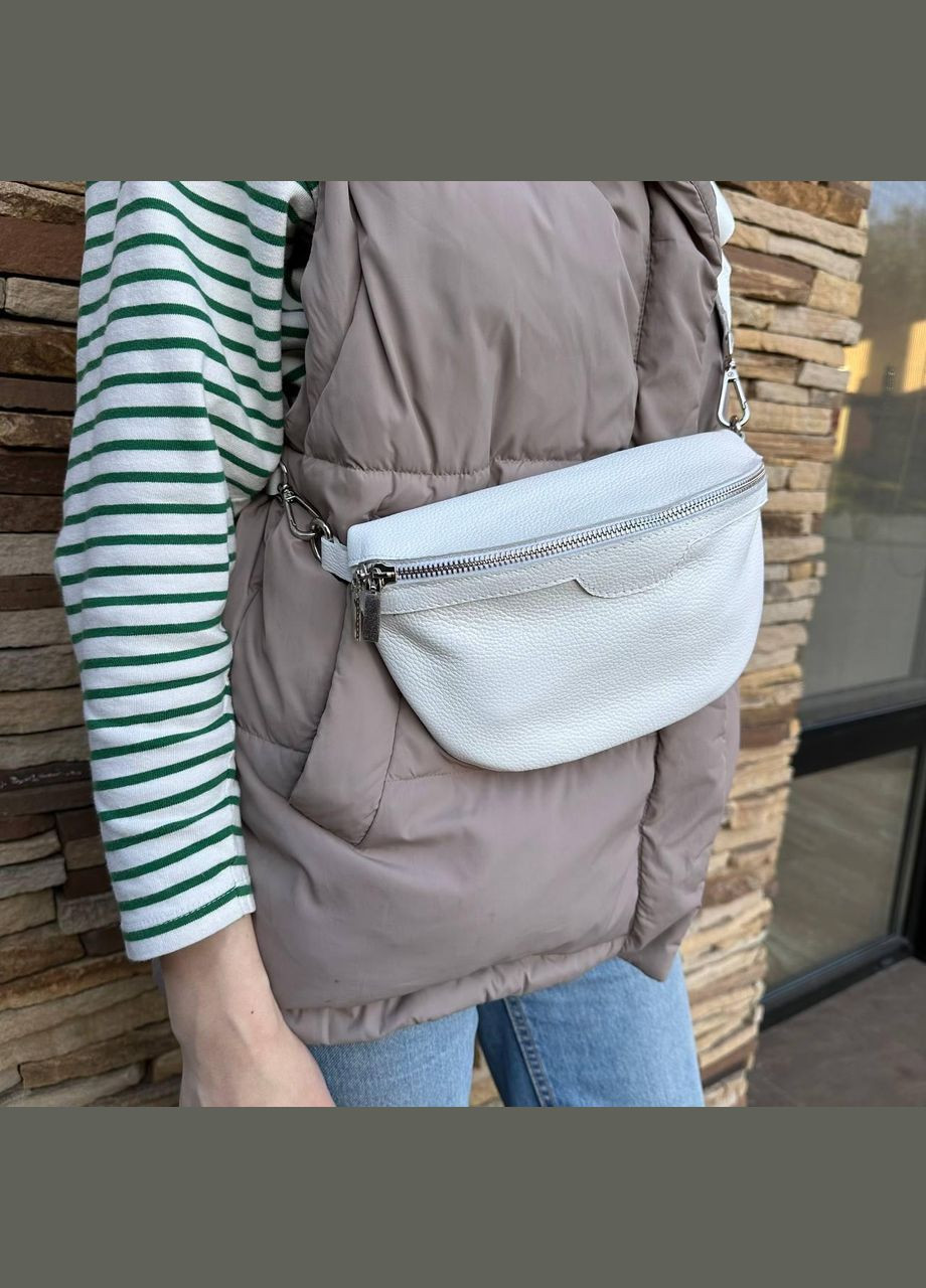 Шкіряна жіноча сумка нагрудна бананка з натуральної шкіри Білий No Brand (298998094)