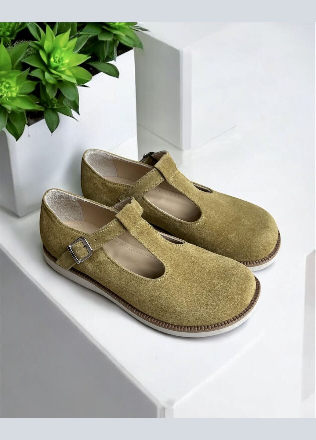 Праздничные, Коктейльные, Классические, Пляжные, Карнавальные, Откровенные, Повседневные, Кэжуал, Вечерние анатомические сандалии mary jane Marandi на ремешке