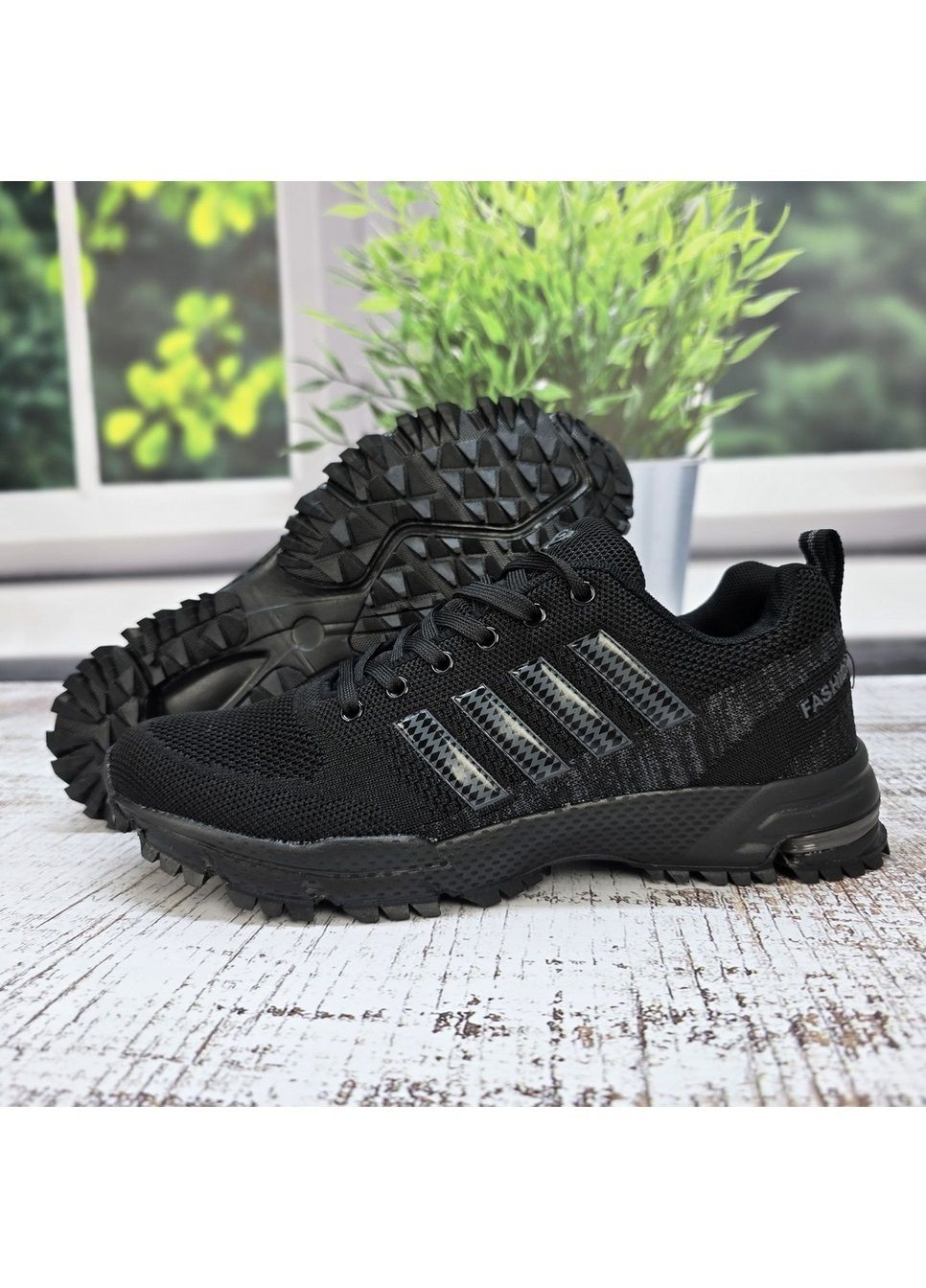 Чорні Осінні кросівки чоловічі Suba