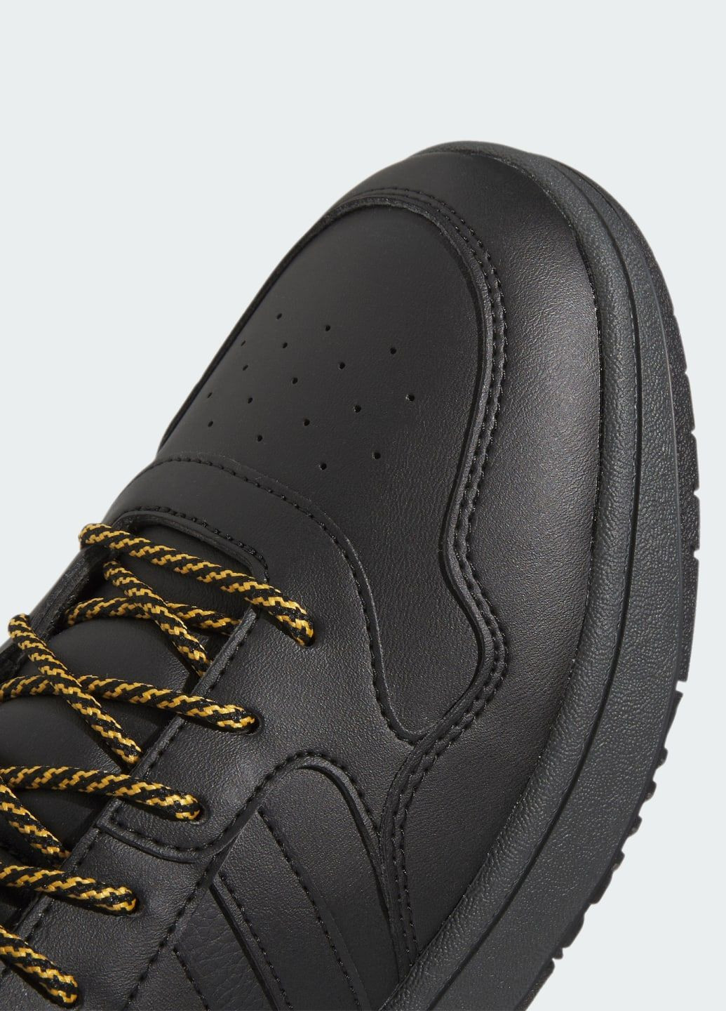 Черные осенние кроссовки hoops 3.0 mid lifestyle basketball classic fur lining adidas