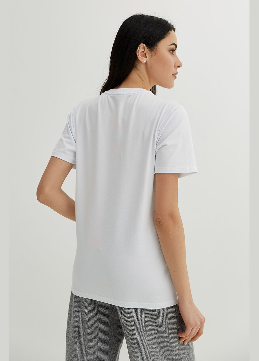 Белая летняя футболка luxury нушоты Garne