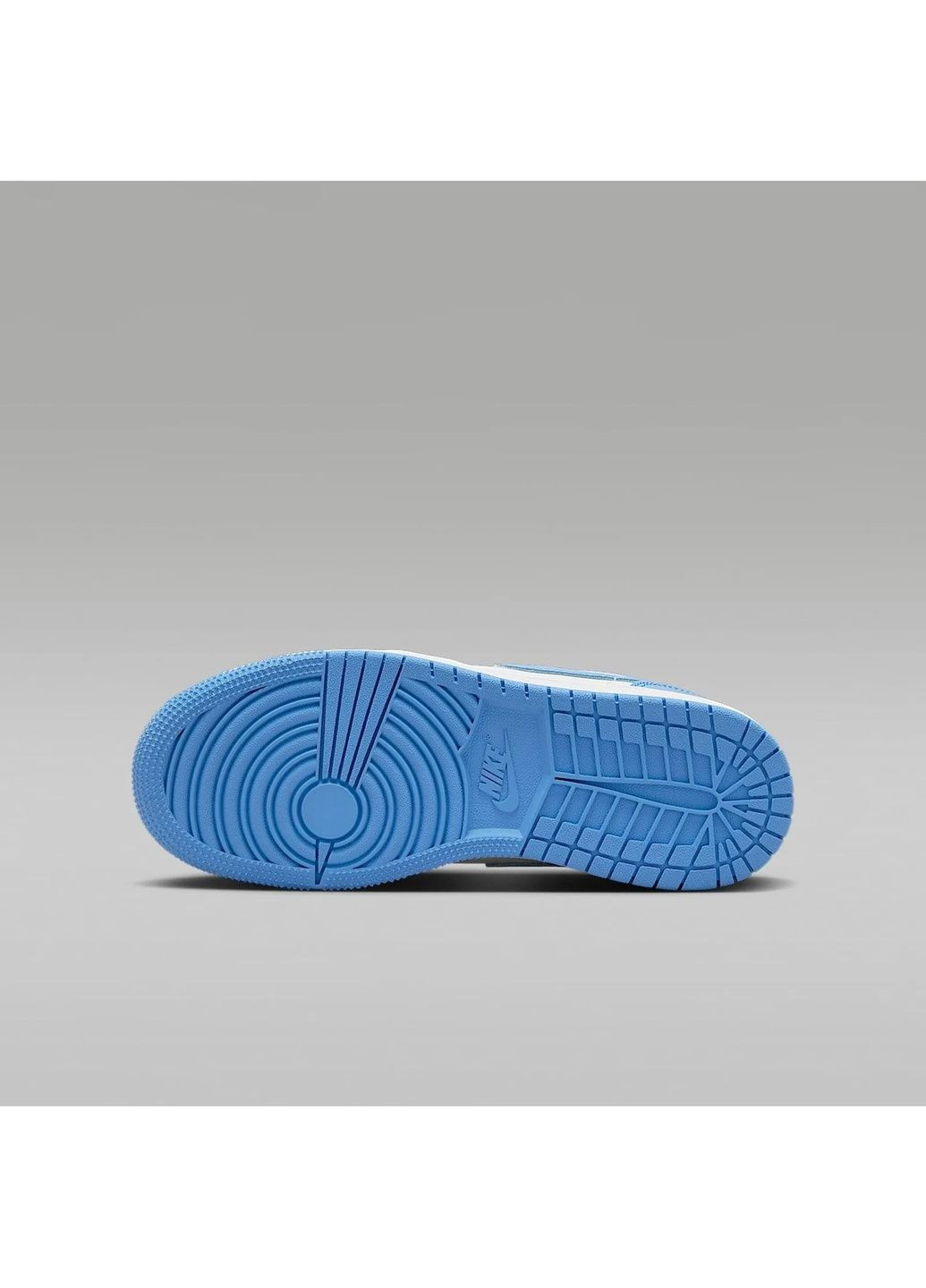 Белые кроссовки мужские 1 low se blue/white Air Jordan