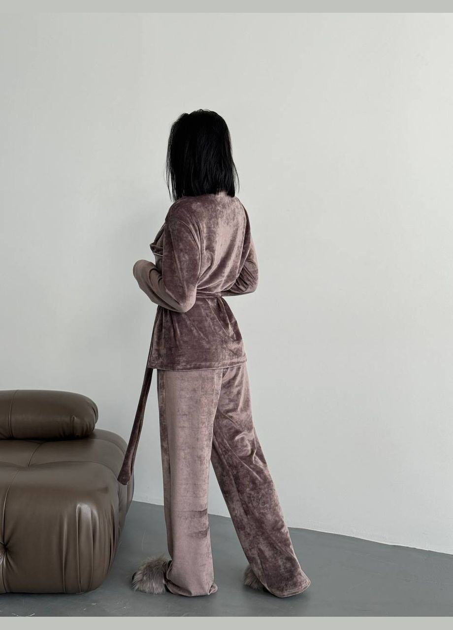 Бежева жіноча піжама двійка плюш велюр колір мокко р.46/48 452620 New Trend