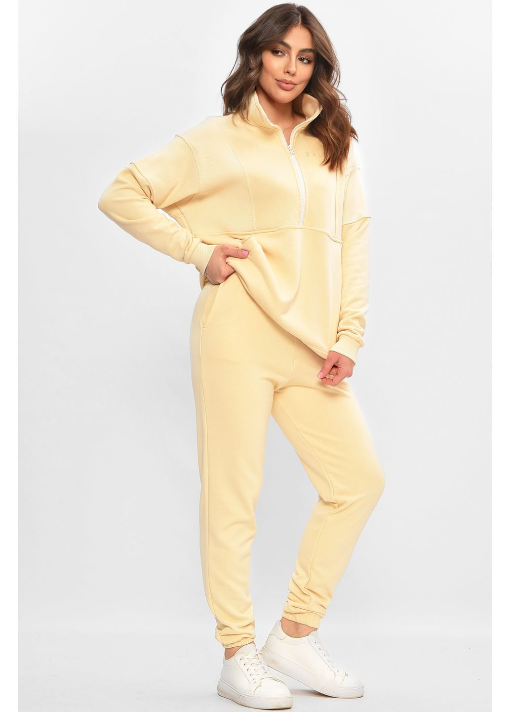 Спортивный костюм женский бежевого цвета Let's Shop (362556151)