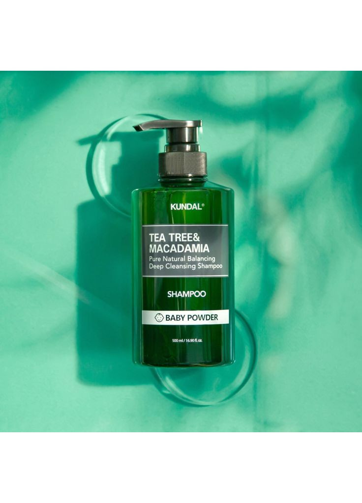 Шампунь Tea Tree & Macadamia Deep Cleansing Shampoo Baby Powder 500 мл (8809693252787) Kundal (372625915)