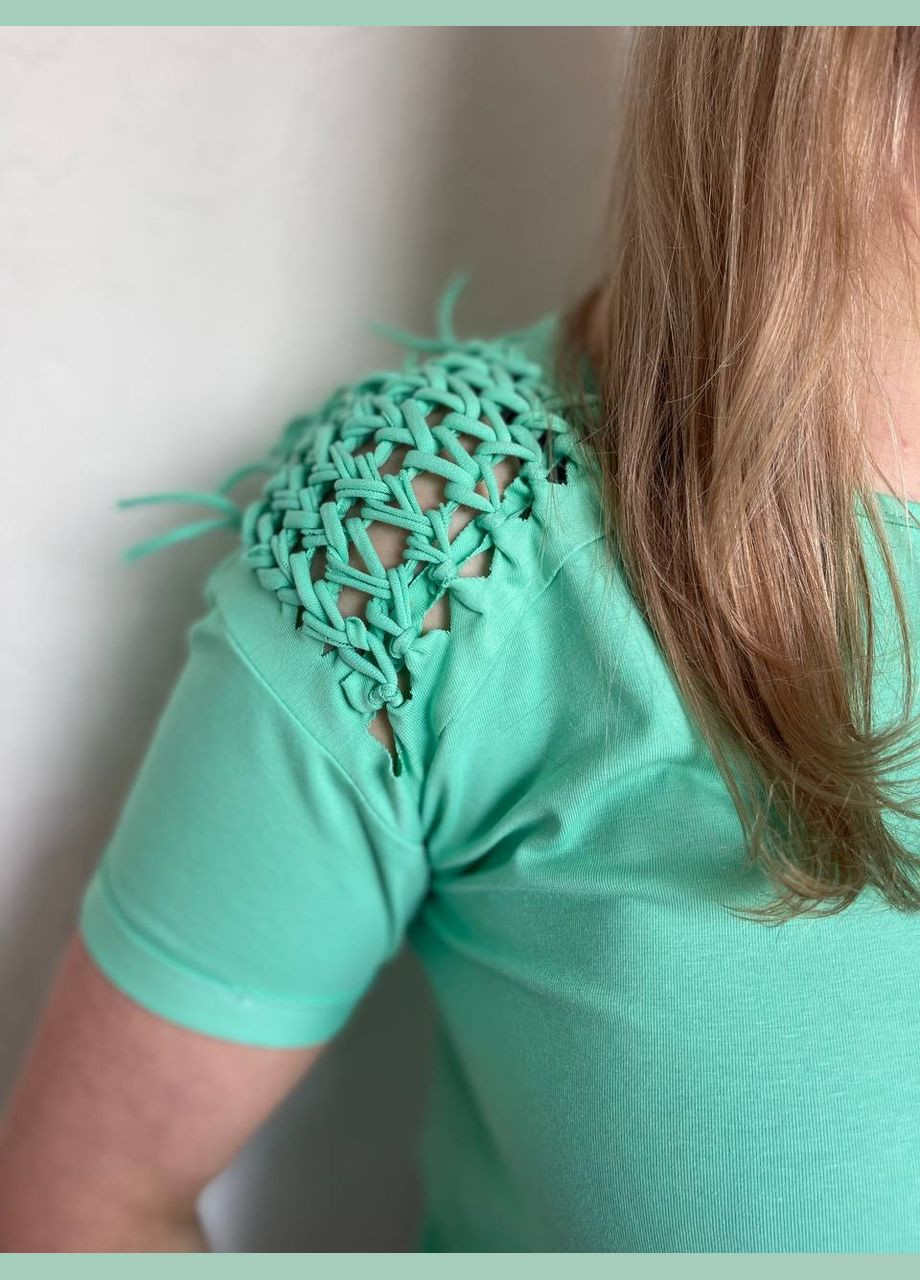 Женская хлопковая футболка с плетеными вставками ментоловая Capricious 138 - (334889324)