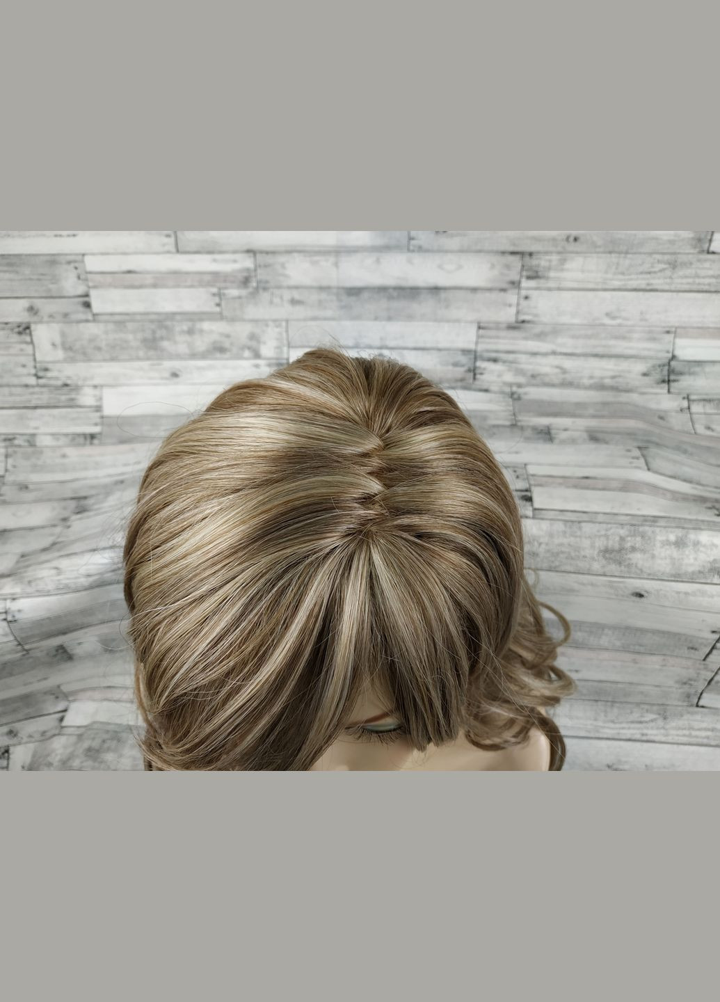 Перука довга для жінок русява мелірування хвиляста з проділом і чубчиком 60см No Brand 3176 (306728886)