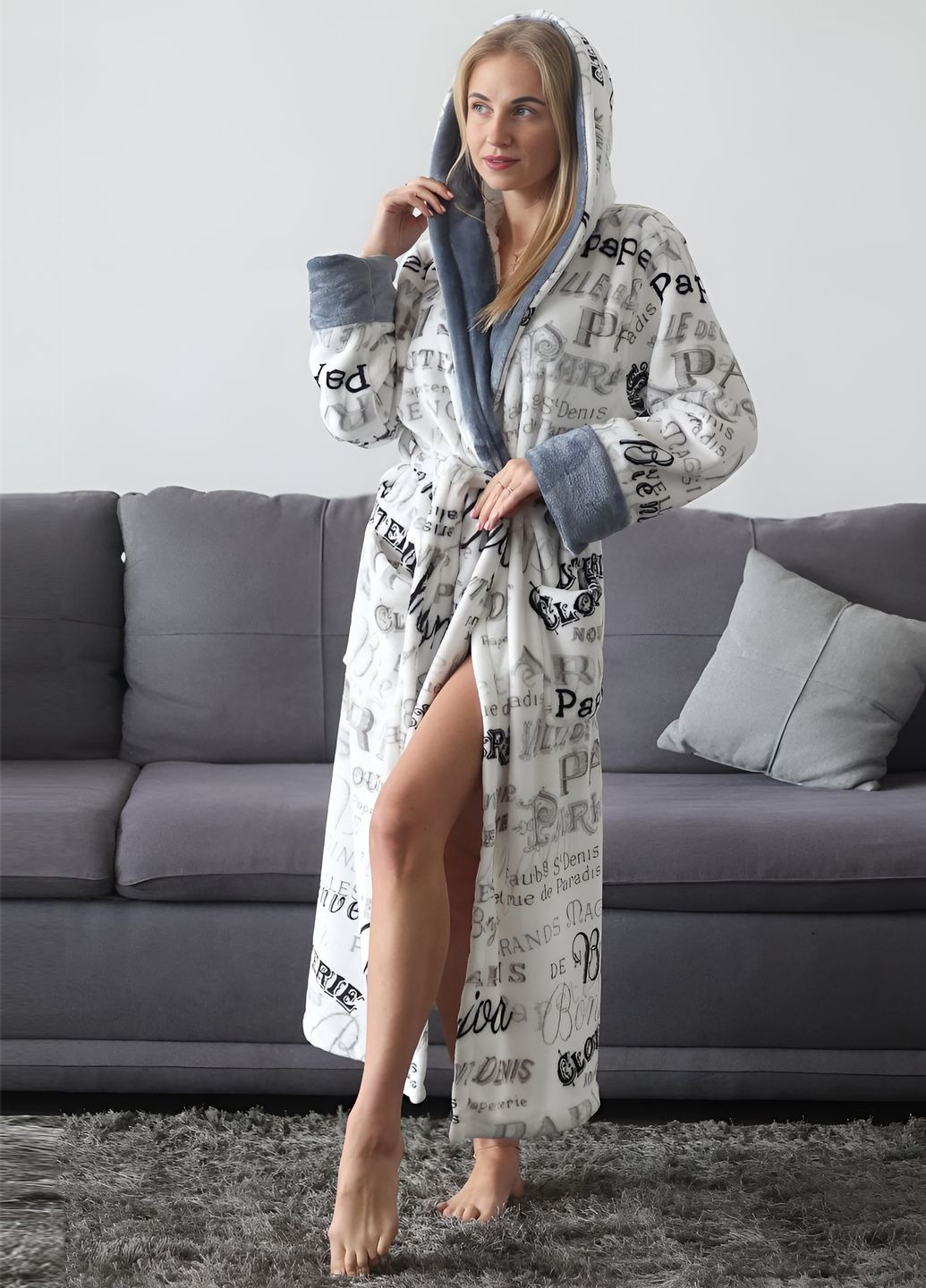 Стильный женский длинный плюшевый халат с капюшоном и парижским принтом 42/48 Exclusive (323213125)