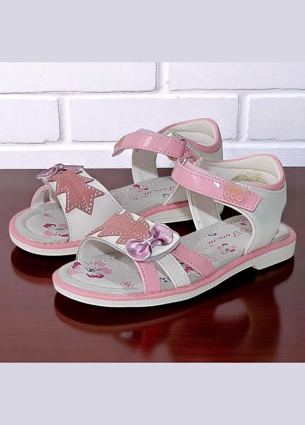 Белые повседневные, праздничные открытые босоножки на липучках сандалии для девочки том м Tom.M на липучке