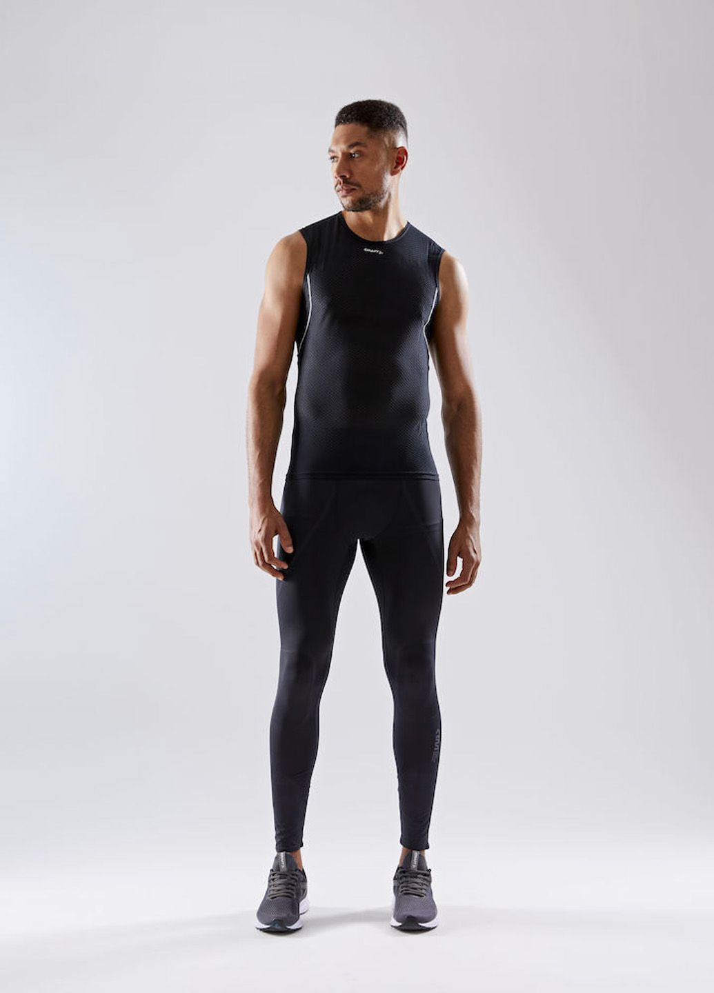 Спортивна майка чоловіча Craft Cool Mesh Superlight Singlet (297647935)