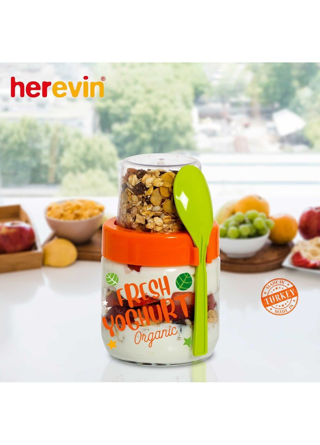 Банка Fruit-Yoghurt с ложкой и контейнером 0.425 л (131615-000) Herevin (365275769)