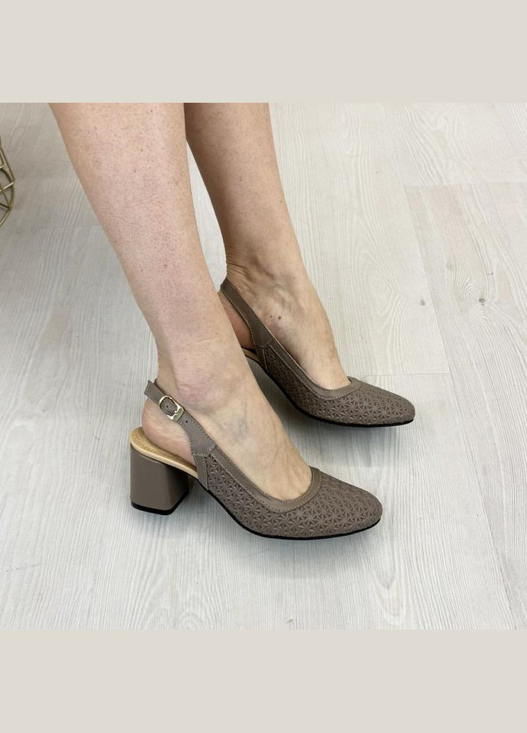 Vasha para Туфлі жіночі шкіряні на стійкому підборі. Колір візон. 39 розмір комбінований з, україна — демісезон (303932084)