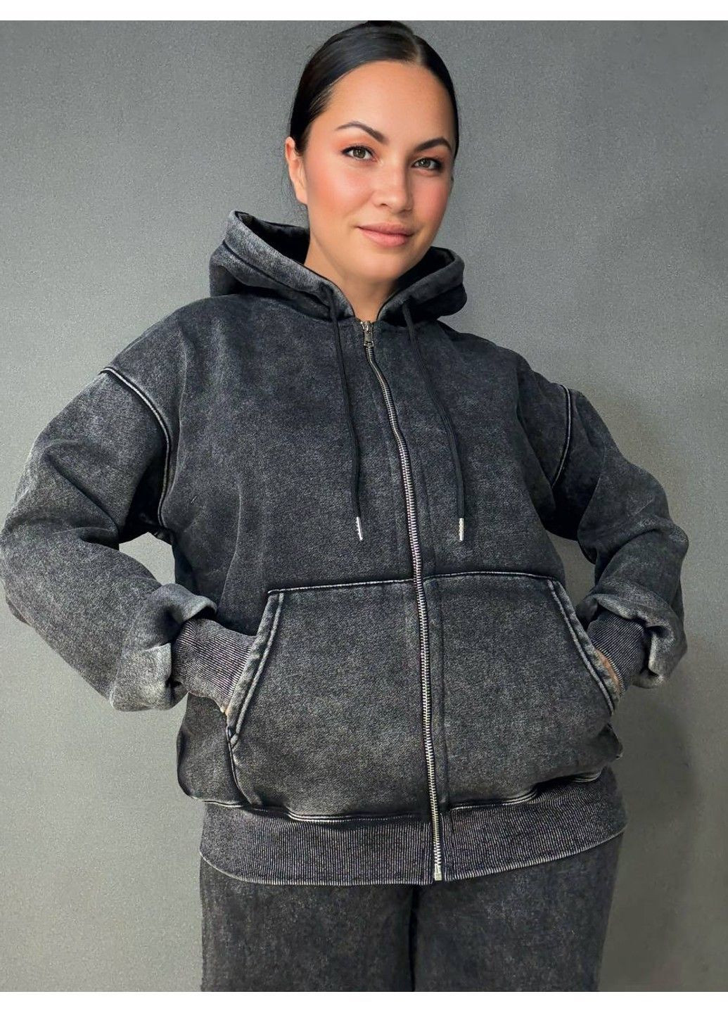 Костюм жіночий Joy One 2166-11 утеплений варений худі зі штанами палаццо чорний No Brand (369528078)