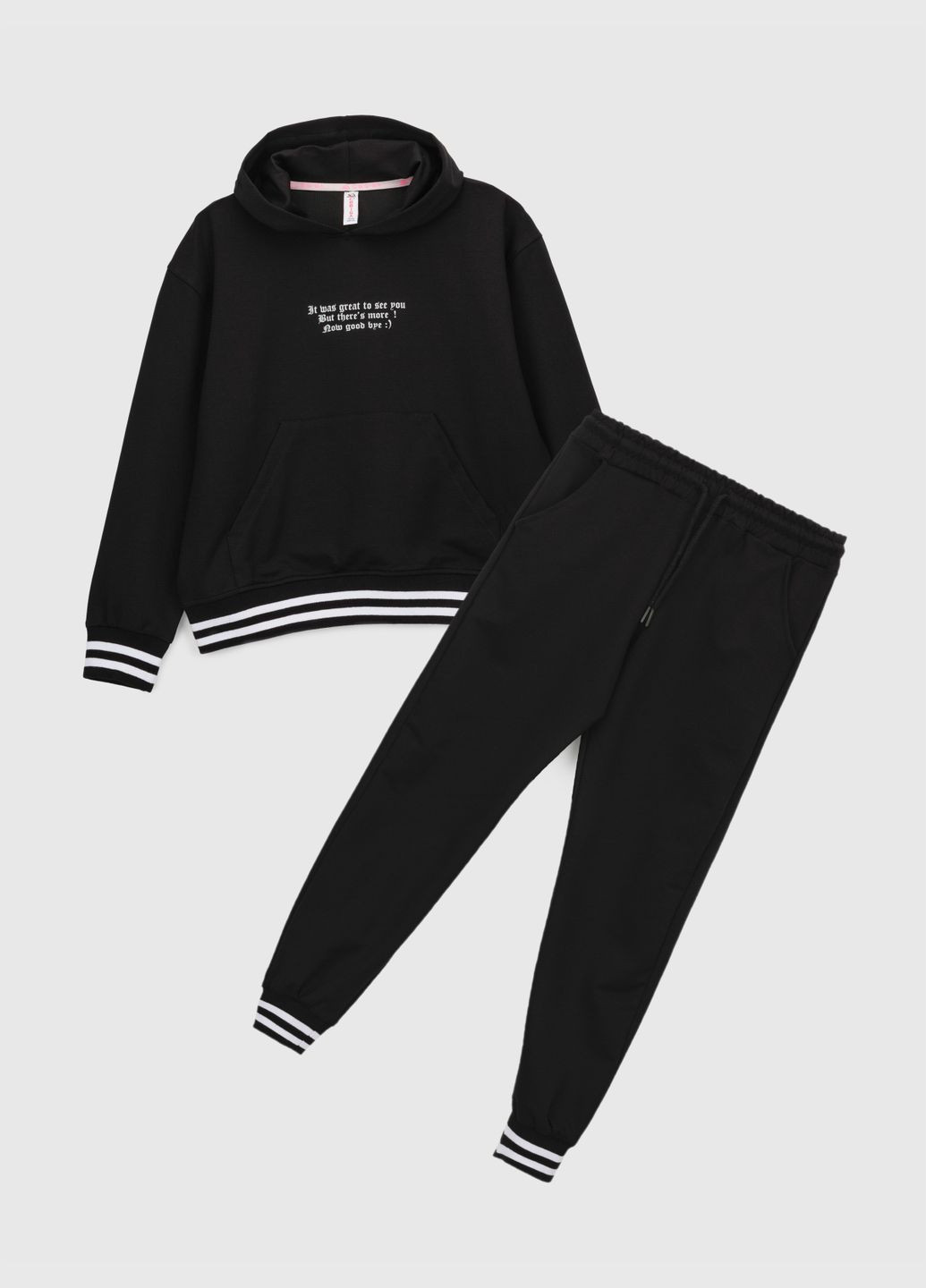 Черный демисезонный костюм брючный Cegisa