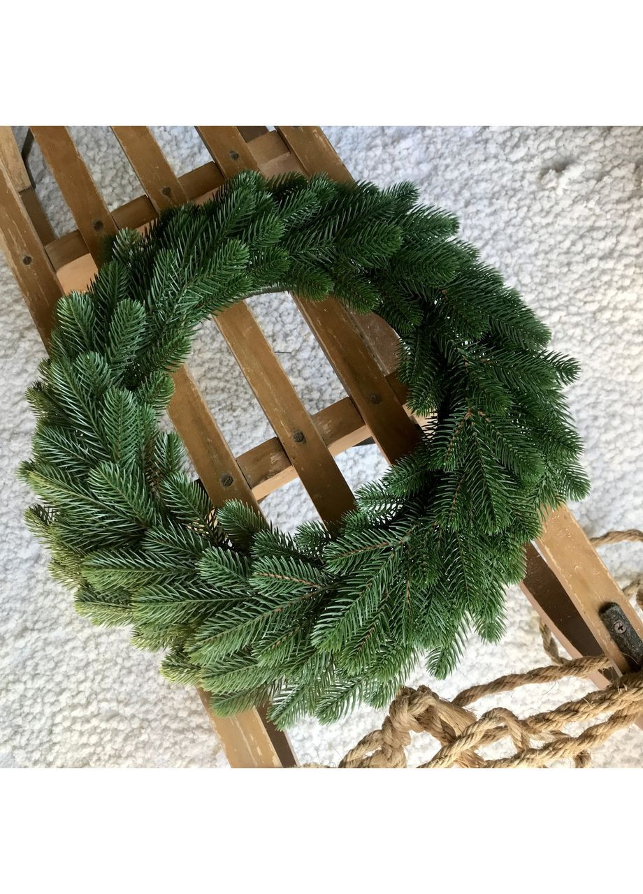 Венки хвойные рождественские SGH Traditional литые d-40 см зелёные (упаковка 10 шт.) HVOYA (366963813)