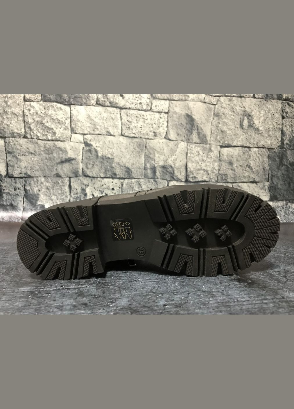 Осенние кожаные демисезонные ботинки на платформе, Bistfor