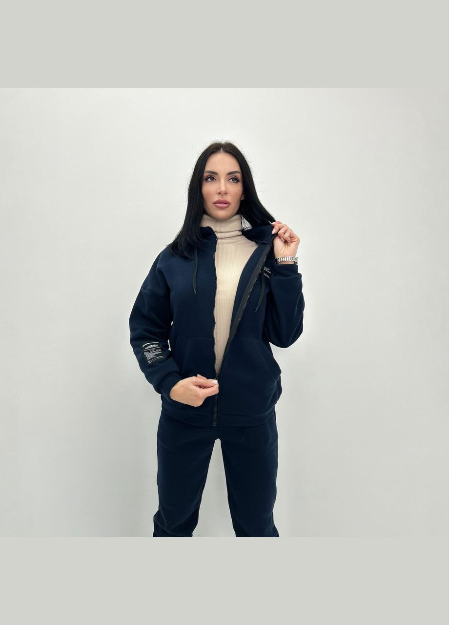 Женский спортивный костюм c нашивками Fashion Girl (300775480)