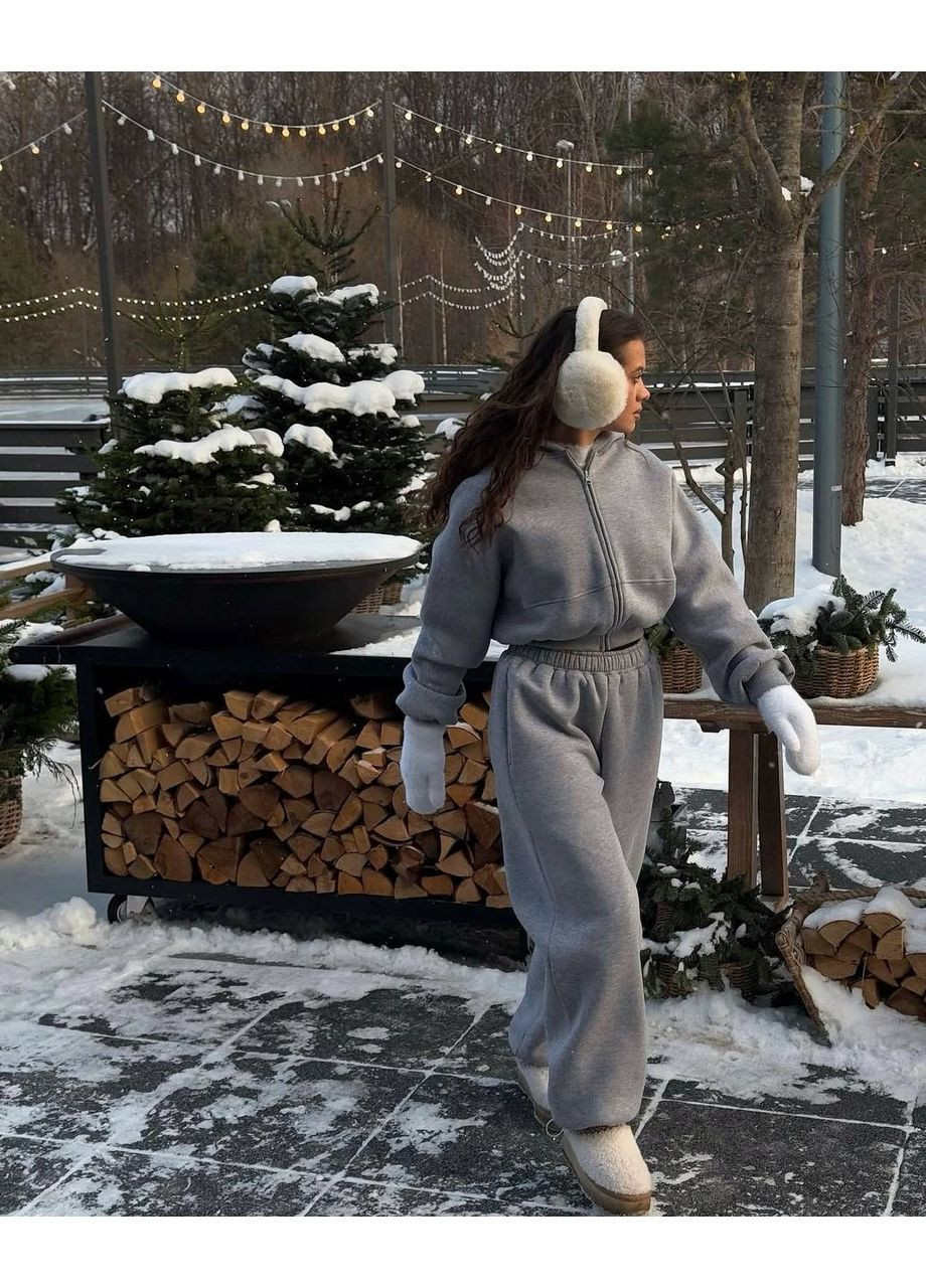 Теплий жіночий спортивний костюм No Brand (364961235)