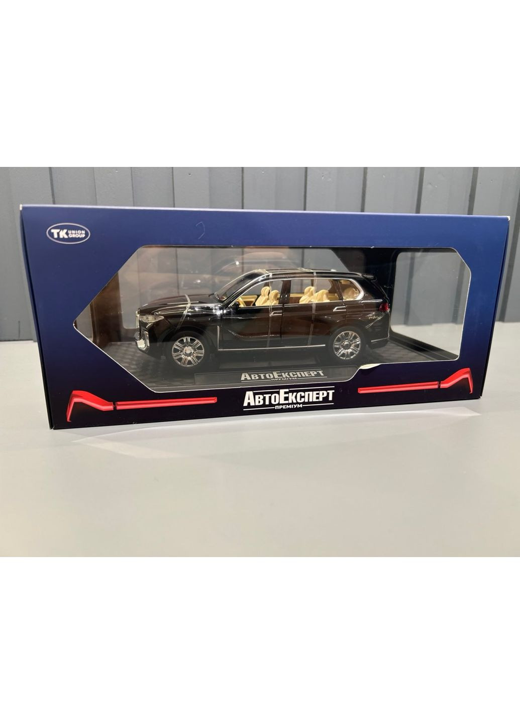 Машинка TK BMW X7 1:24 звук светло инерция подвижные элементы Черная (GT-05545) No Brand (366421998)
