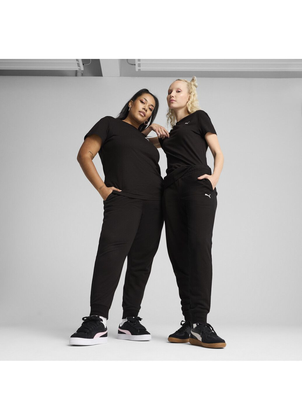 Спортивные брюки Essentials Sweatpants Women Puma (316712840)