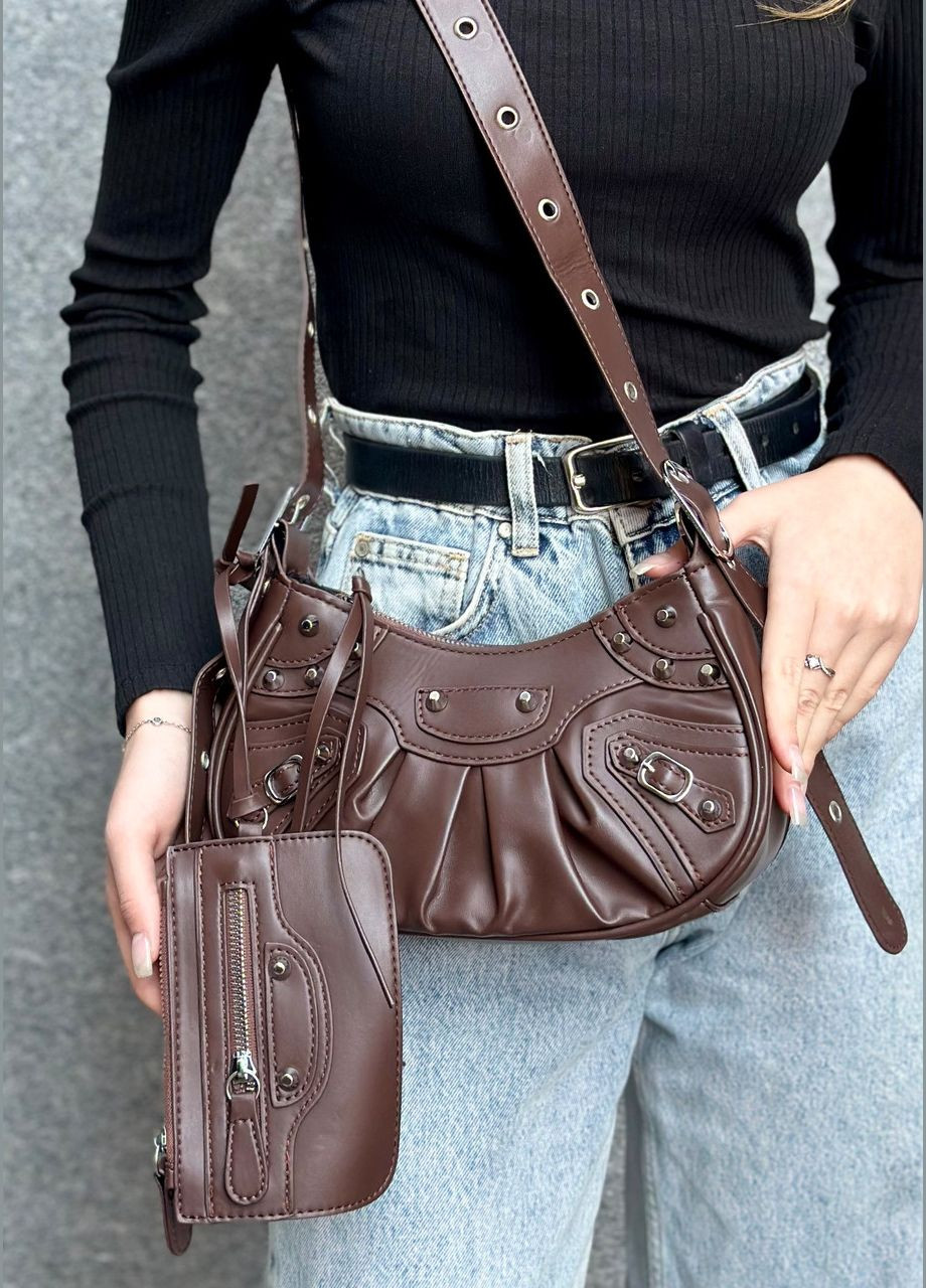 Жіноча сумка 10270 багет крос-боді коричнева No Brand (306709464)