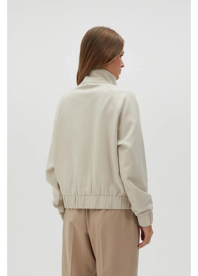 Бежевая демисезонная куртка Moodo