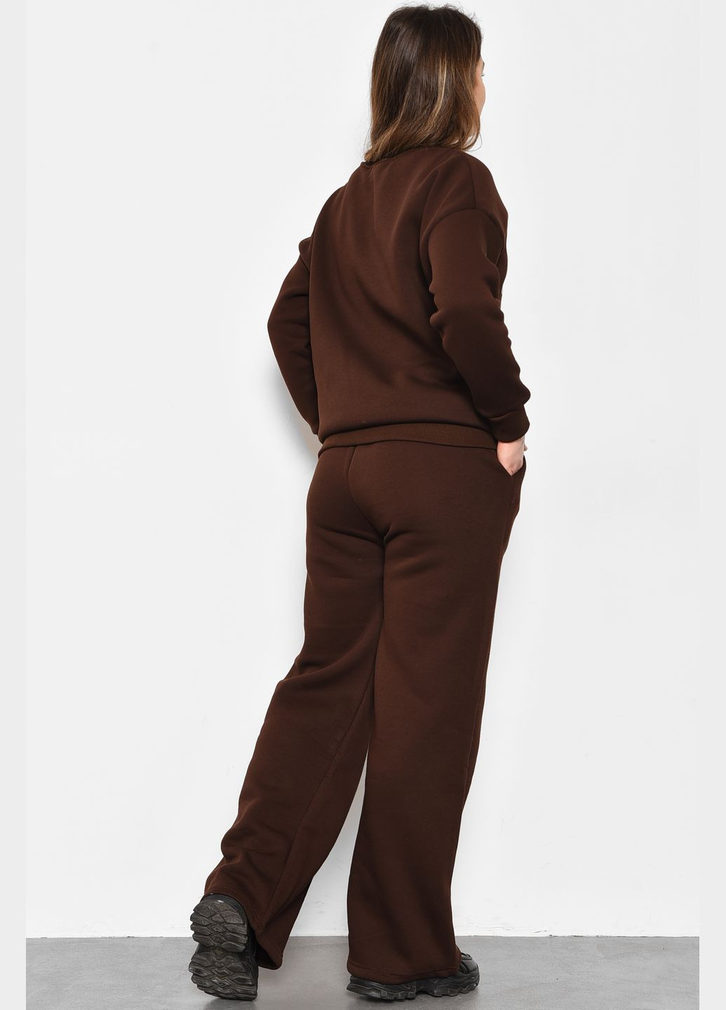 Спортивний костюм жіночий на флісі коричневого кольору Let's Shop (285779259)