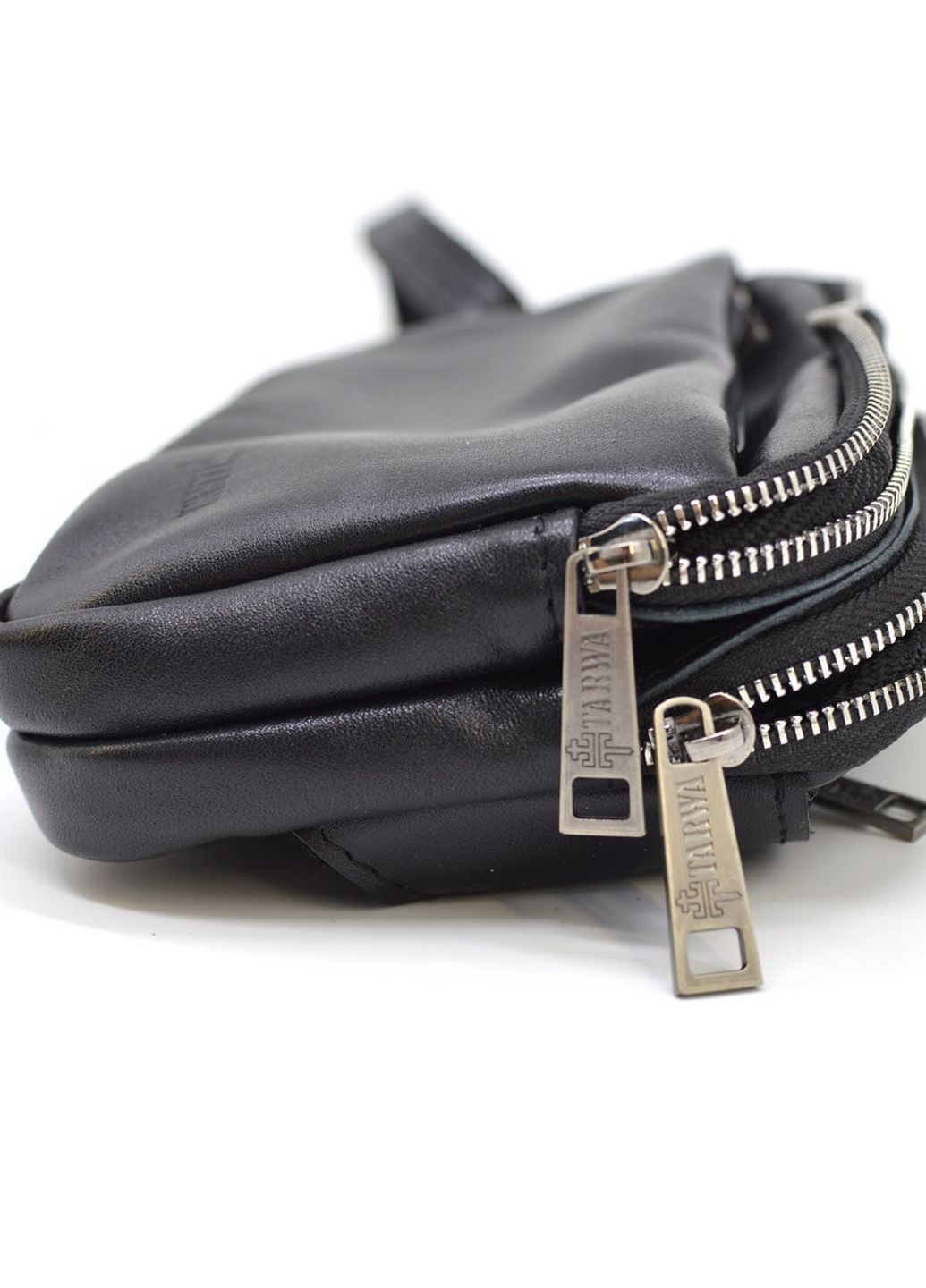 Чоловіча шкіряна сумка на пояс 25х15х4 см TARWA (315870065)