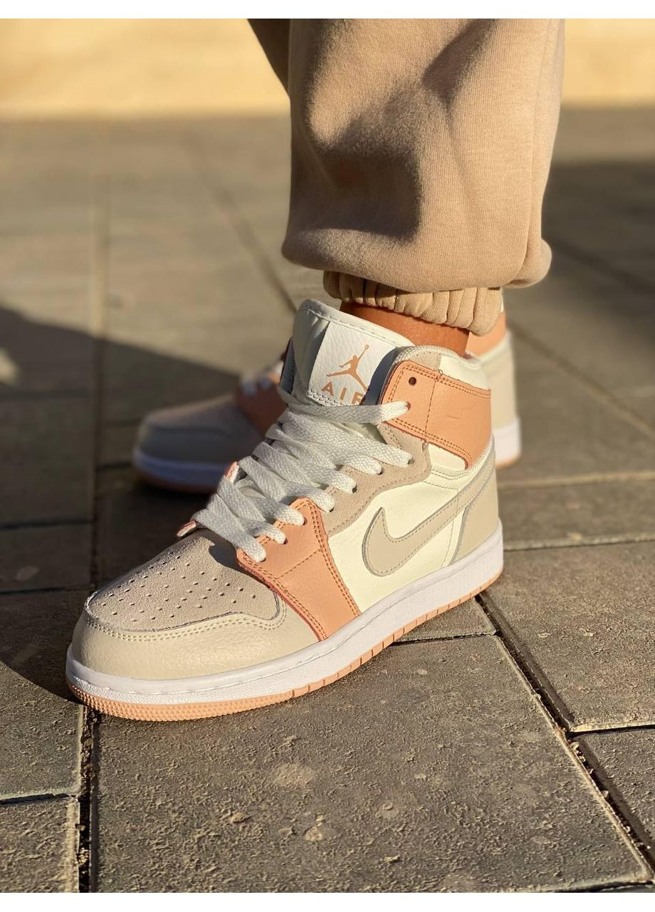 Сірі Осінні кросівки чоловічі nike air jordan 1 retro high white beige grey найк аір джордан No Brand