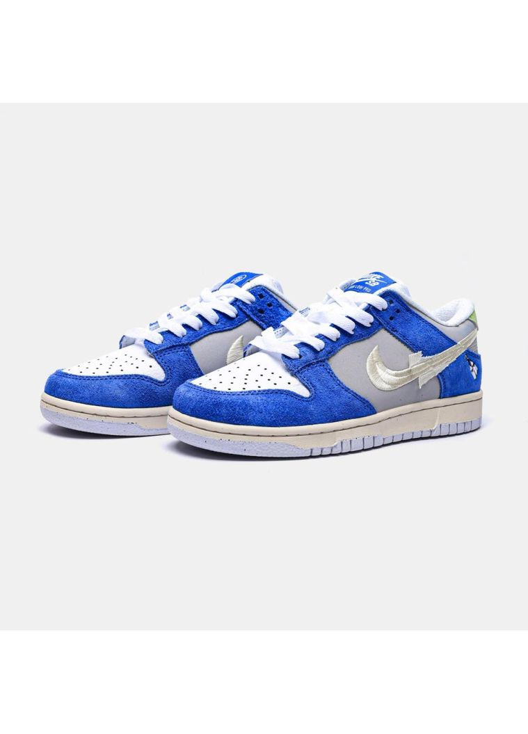 Білі Осінні кросівки чоловічі nike fly streetwear x sb dunk low pro gardenia найк No Brand