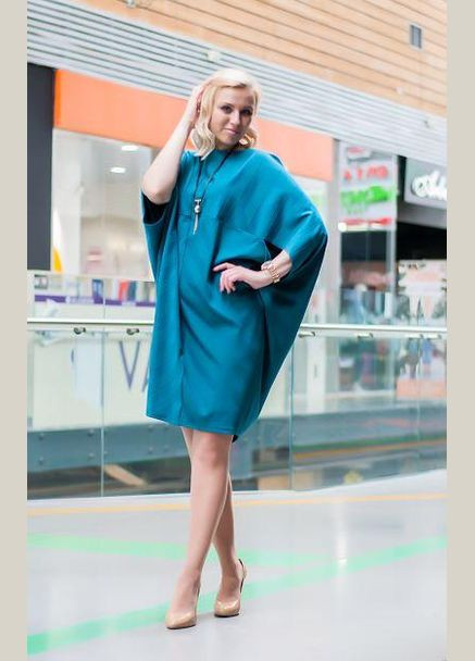 Зеленое вечернее платье-балахон 2 Льва