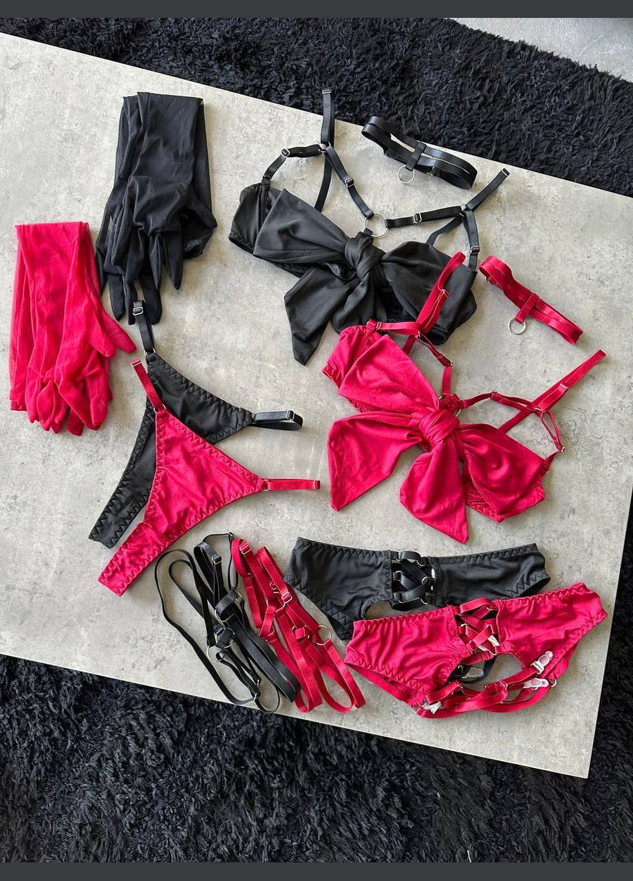 Чорний демісезонний комплект з рукавичками Vakko