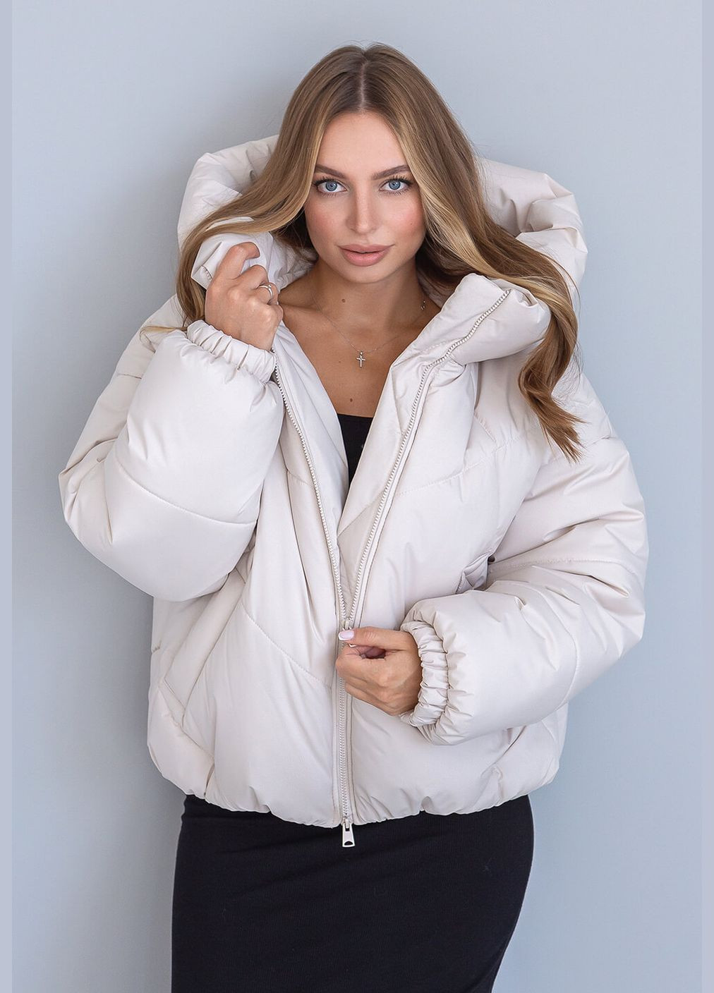 Молочна зимня зимова куртка селін 44 молоко MioRichi
