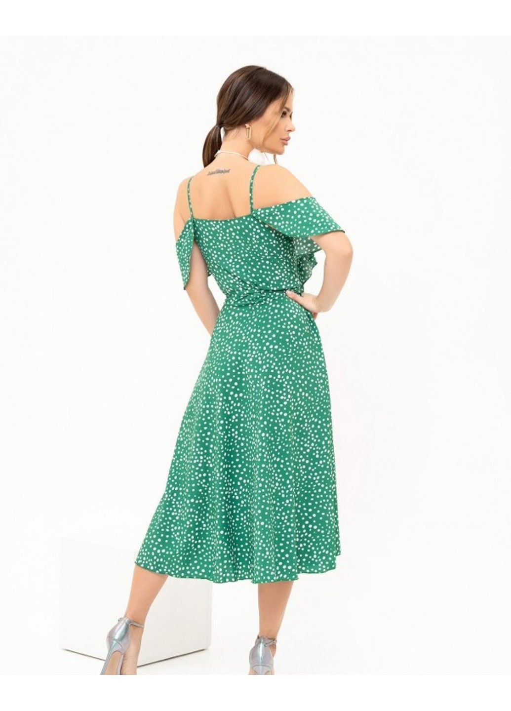 Зеленое повседневный платье 13904 xl зеленый ISSA PLUS