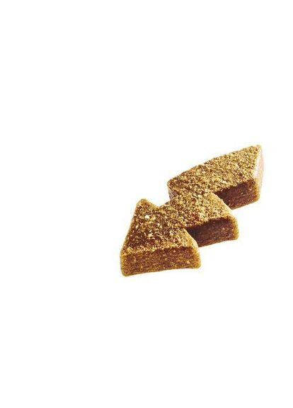 Функціональні ласощі Care Endurance ягня з бананом для собак, 150 г Brit (362582500)