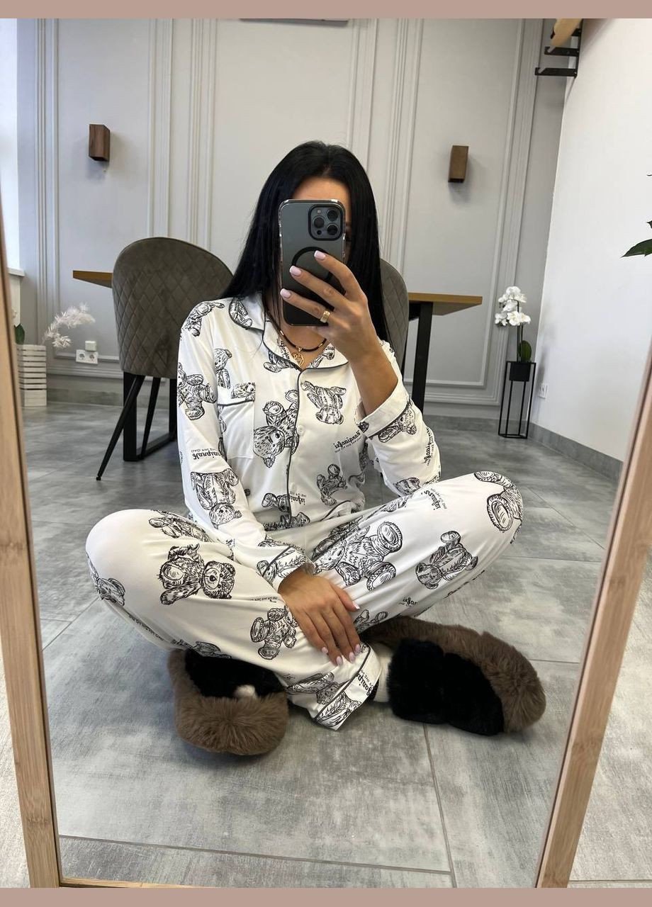 Біла піжама No Brand