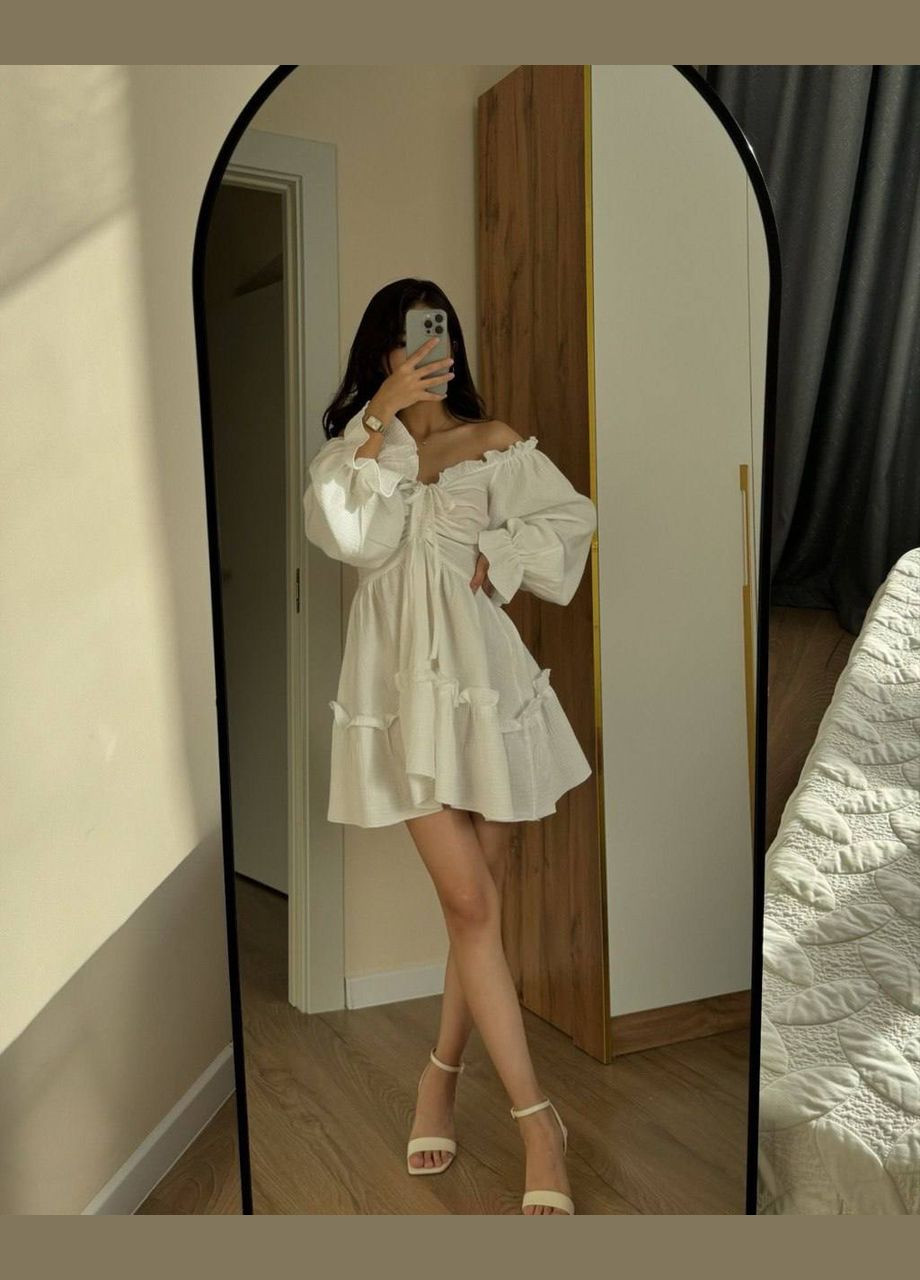 Молочна кежуал міні сукня з мусліну з пишною спідницею Adelante однотонна