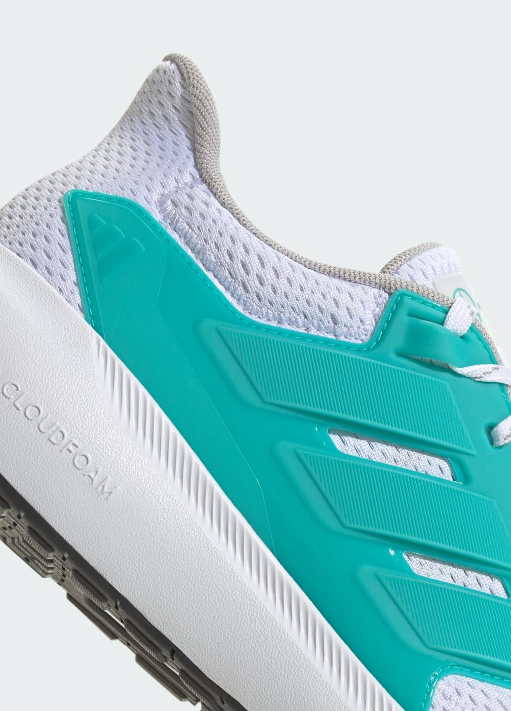 Белые летние кроссовки mercedes - amg petronas formula one team ultimashow 2.0 adidas