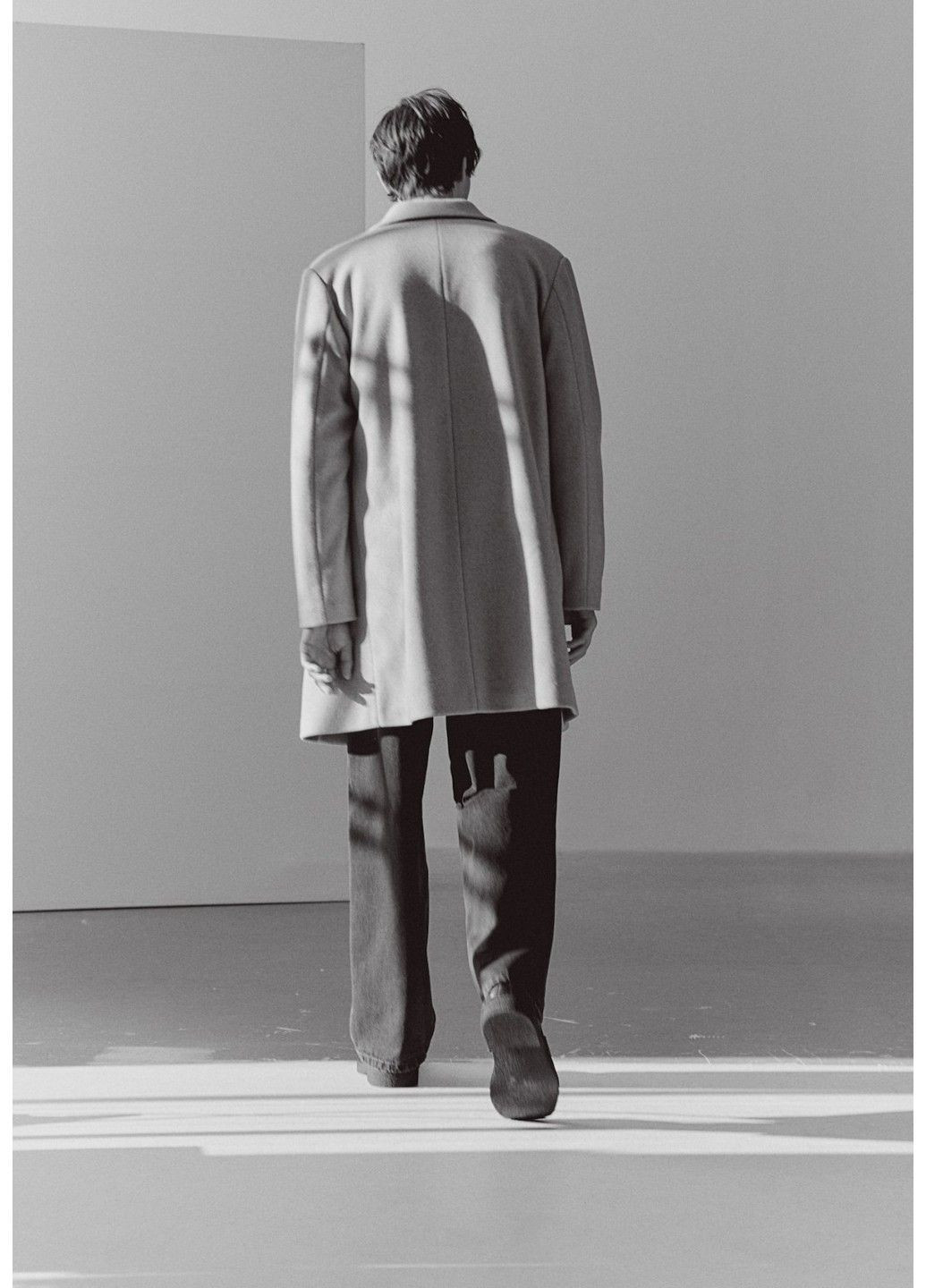 Бежеве демісезонне Чоловіче однобортне пальто з вовняної суміші Н&М (58618) М Бежеве H&M