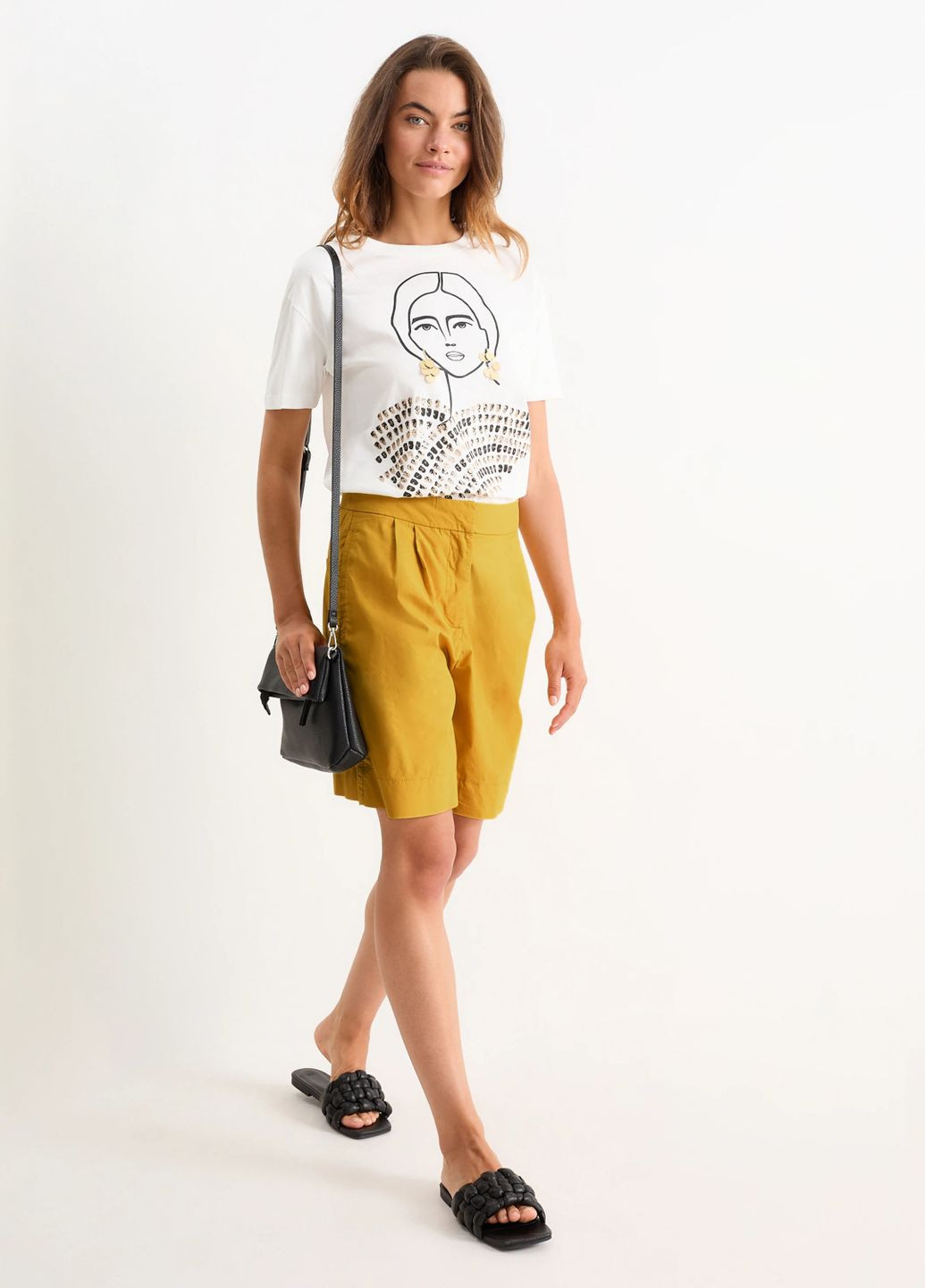 Шорти чино з бавовни C&A (329294690)