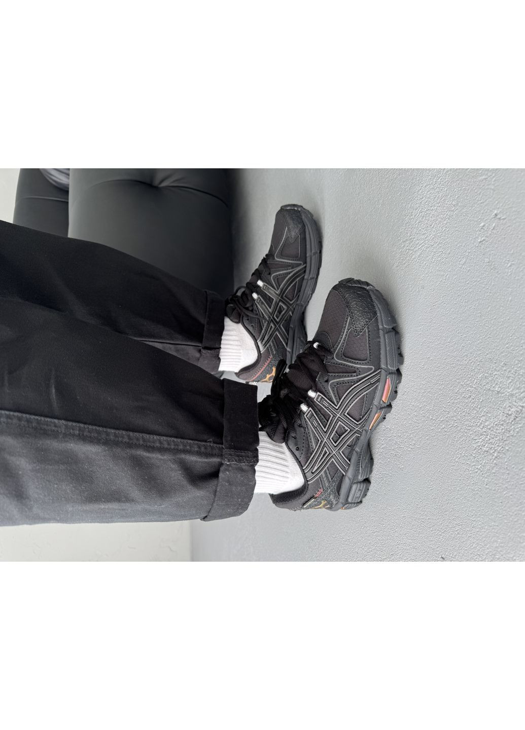 Черные демисезонные кроссовки мужские и женские asics gel-kahana 8 gore-tex black rose gold | асикс гель-кахана 8 черные No Brand