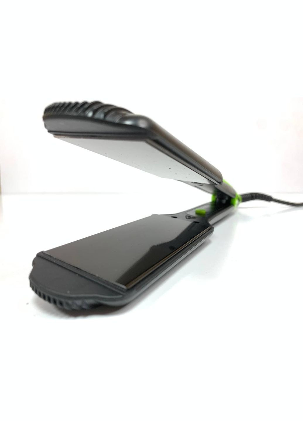 Профессиональный утюжок выпрямитель Pro 2977 для выпрямления волос щипцы - стайлер Gemei (296925590)