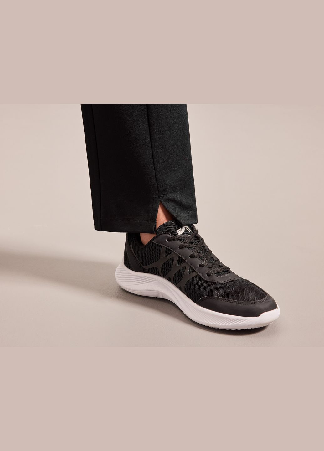 Спортивные штаны Regular Fit с карманом для ключей для женщины LYCRA® 434776 Crivit (318093335)