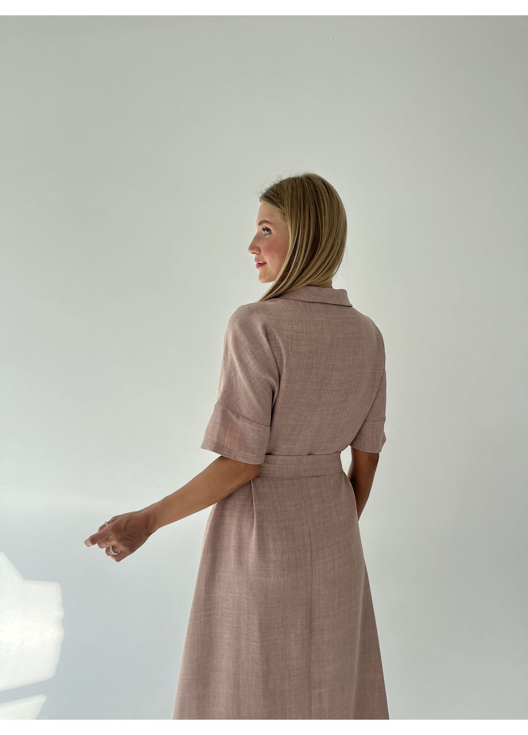 Комбинированное платье 1600332501al бежевый Alvo